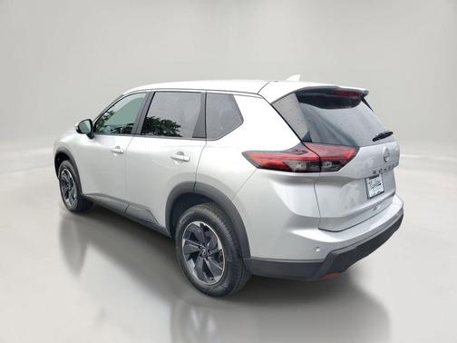 Brilliant Silver Metallic 2025 Nissan Rogue SV