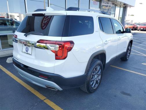 2023 GMC Acadia FWD SLT
