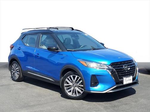 2021 Nissan Kicks SR