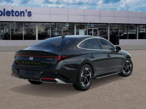 2026 Hyundai SONATA SEL