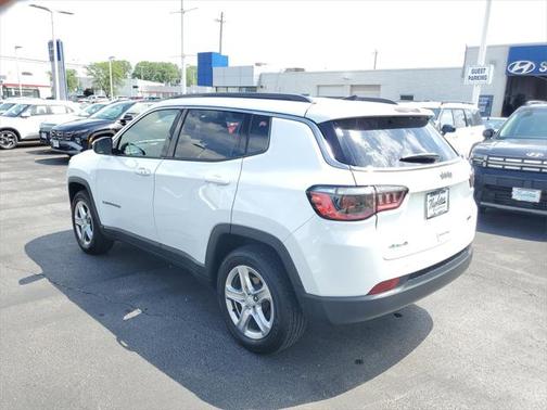 2023 Jeep Compass Latitude