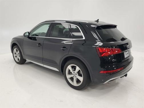 2020 Audi Q5 45 Premium
