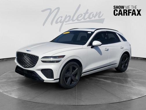 Alta White 2022 Genesis GV70 3.5T AWD Sport
