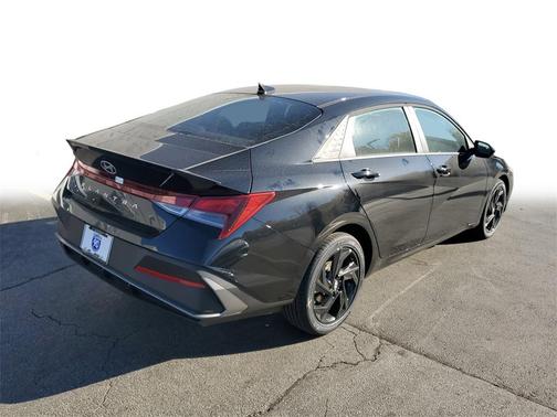 2026 Hyundai ELANTRA Sport