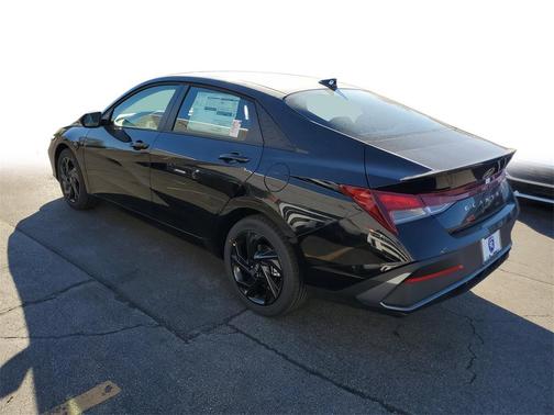 2026 Hyundai ELANTRA Sport