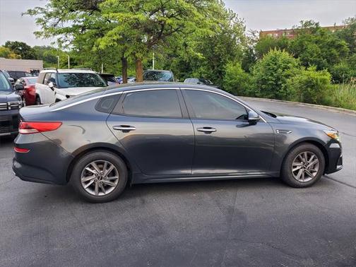 2020 Kia Optima LX
