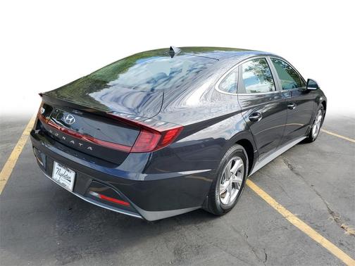 2023 Hyundai SONATA SE