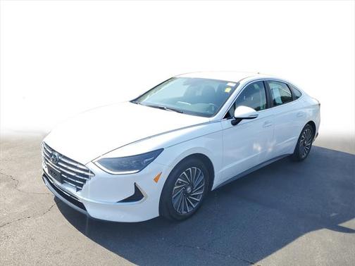2023 Hyundai SONATA Hybrid SE