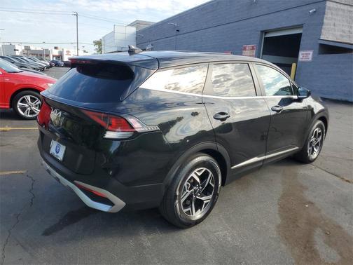 2023 Kia Sportage LX