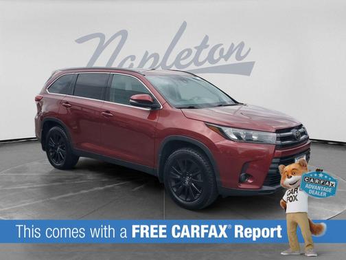Salsa Red Pearl 2019 Toyota Highlander SE