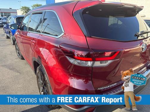 Salsa Red Pearl 2019 Toyota Highlander SE