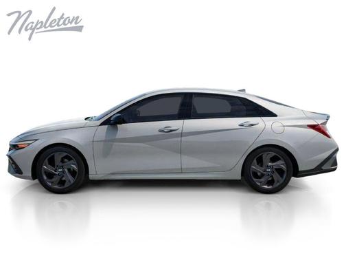Fluid Metal 2026 Hyundai ELANTRA Sport