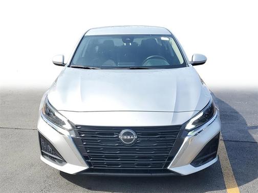 2023 Nissan Altima S FWD