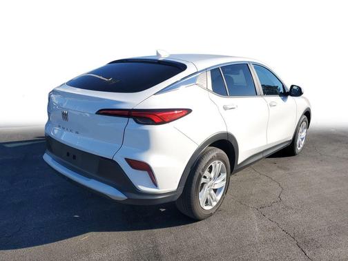 2025 Buick Envista Preferred FWD