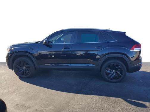 2022 Volkswagen Atlas Cross Sport 3.6L V6 SE w/Technology