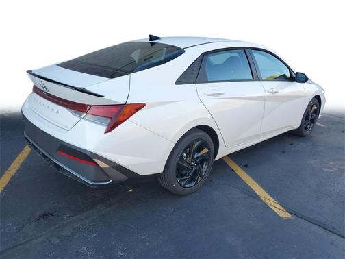 2026 Hyundai ELANTRA Sport