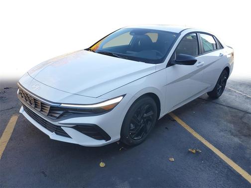 2026 Hyundai ELANTRA Sport