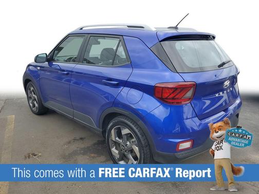 2023 Hyundai VENUE Limited