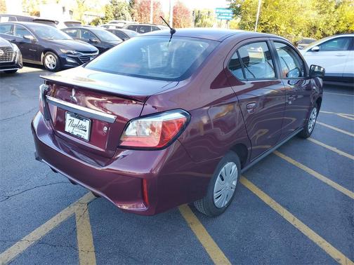 2024 Mitsubishi Mirage G4 ES