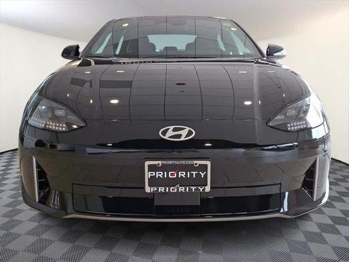 2025 Hyundai IONIQ 6 SE