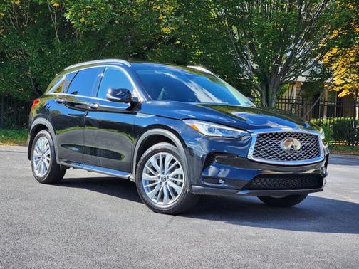 2024 INFINITI QX50 LUXE