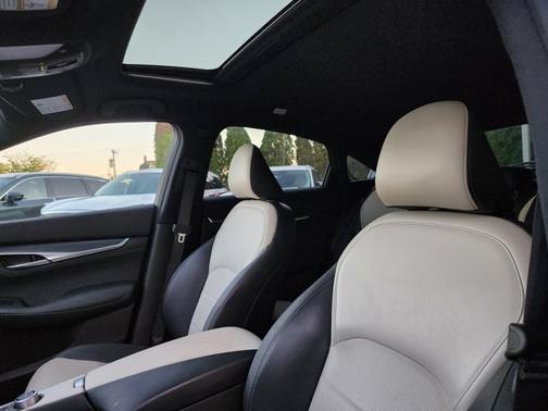 2024 INFINITI QX55 LUXE