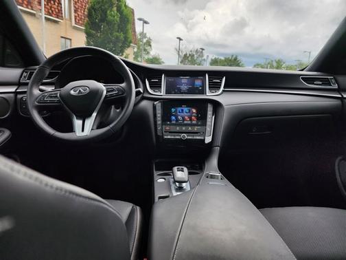 2025 INFINITI QX55 LUXE