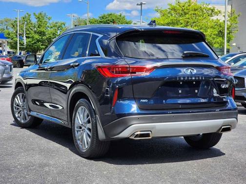 2024 INFINITI QX50 LUXE
