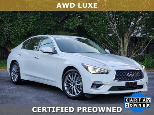 2022 INFINITI Q50 LUXE