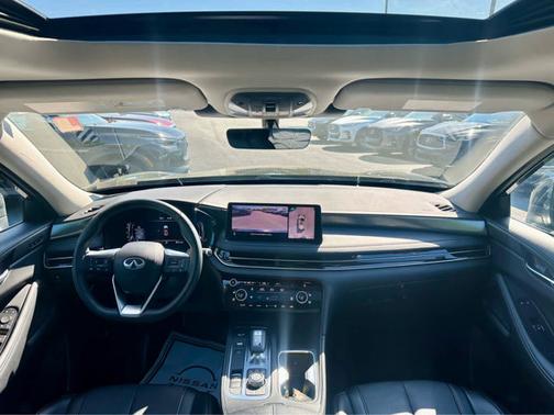 2024 INFINITI QX60 LUXE