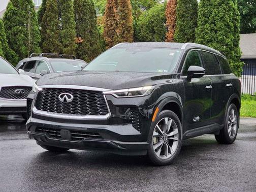 2024 INFINITI QX60 LUXE