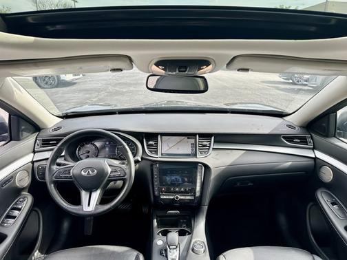 2022 INFINITI QX50 ESSENTIAL