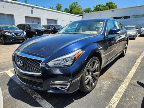 Hermosa Blue 2019 INFINITI Q70L 3.7X LUXE