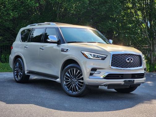2023 INFINITI QX80 SENSORY
