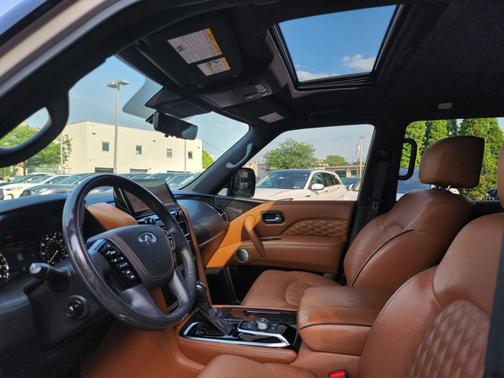 2023 INFINITI QX80 SENSORY