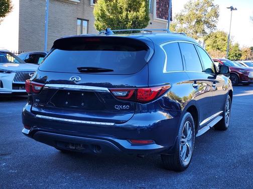 2019 INFINITI QX60 LUXE