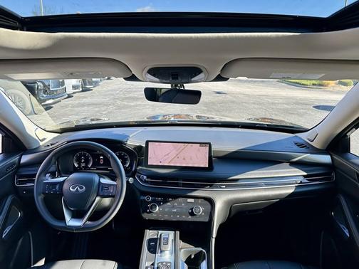 2025 INFINITI QX60 LUXE