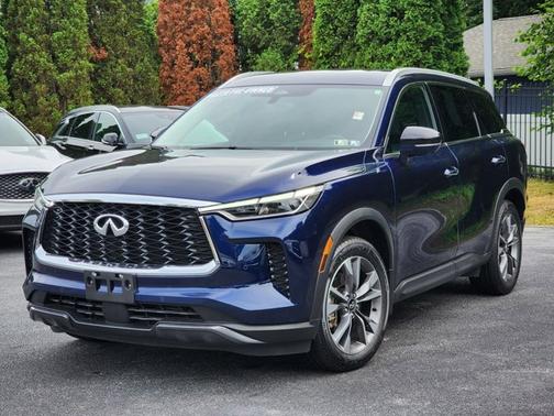 2022 INFINITI QX60 LUXE