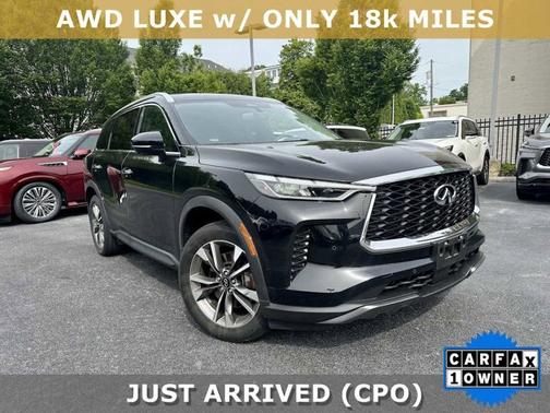 2022 INFINITI QX60 LUXE