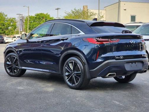 2023 INFINITI QX55 LUXE