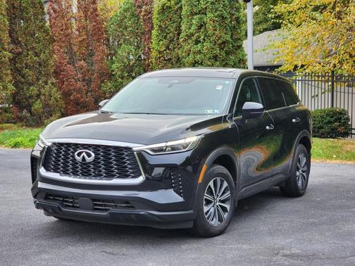 2025 INFINITI QX60 PURE
