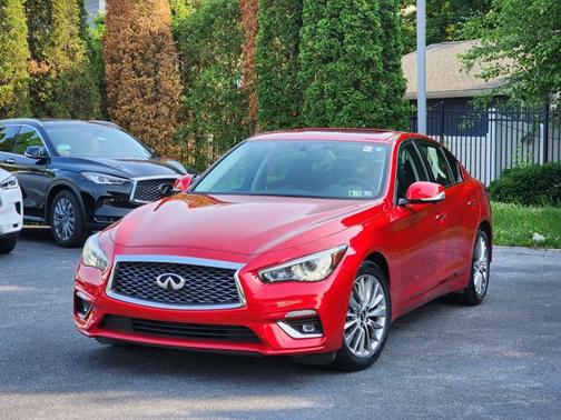 2022 INFINITI Q50 LUXE