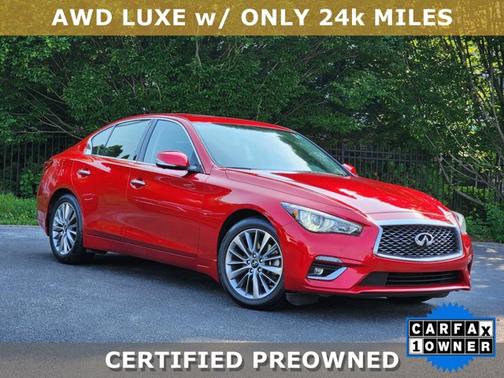 2022 INFINITI Q50 LUXE