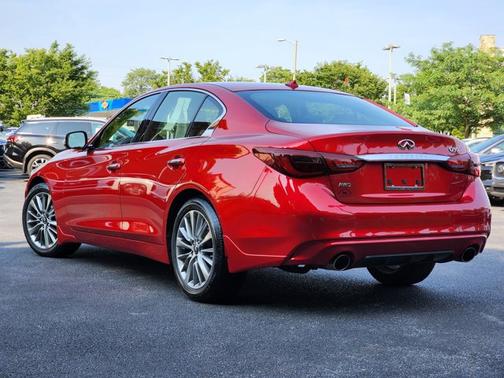 2022 INFINITI Q50 LUXE