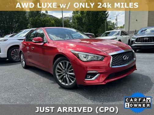 2022 INFINITI Q50 LUXE