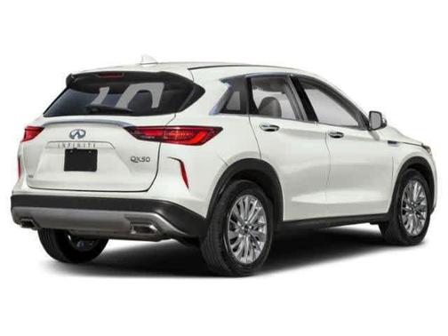 2024 INFINITI QX50 LUXE