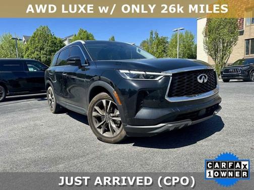 2022 INFINITI QX60 LUXE
