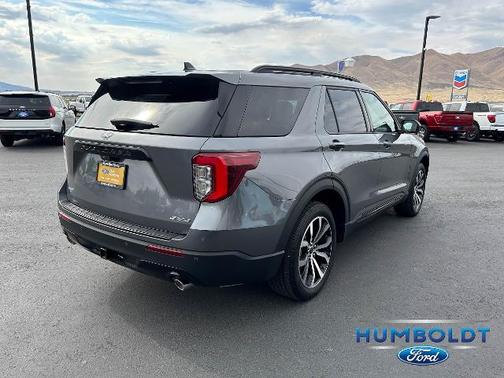 CARBONIZED GRAY METALLIC 2022 Ford Explorer ST-LINE
