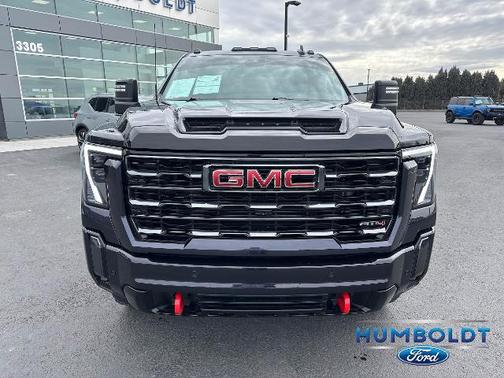 2024 GMC Sierra 1500 AT4
