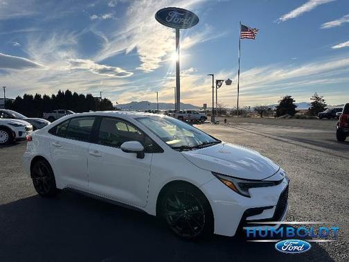 2024 Toyota Corolla SE